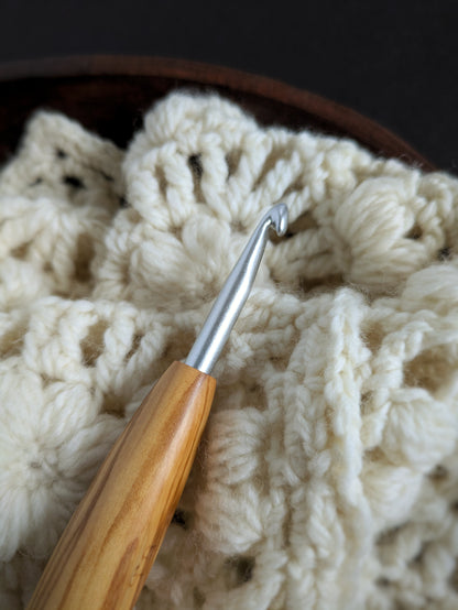 I 5.5mm Olivewood Ergonomic Wood Crochet Hook RTS