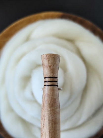 H 5mm Birdseye Maple Ergonomic Wood Crochet Hook