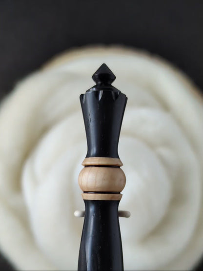 H 5mm Blackwood & Maple Ergonomic Wood Crochet Hook