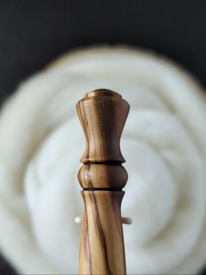 G 4mm Olivewood Ergonomic Wood Crochet Hook