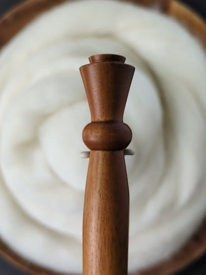 7 4.5mm Gonçalo Ergonomic Wood Crochet Hook